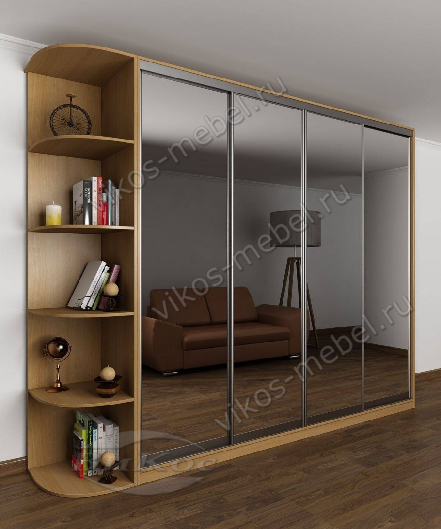 Зеркальный шкаф купе с полочками сбоку