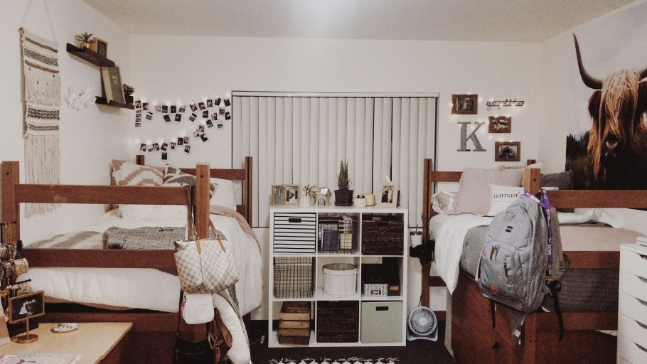 Декор комнаты в общаге