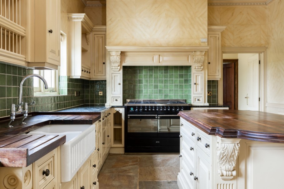 Кухня в викторианском стиле