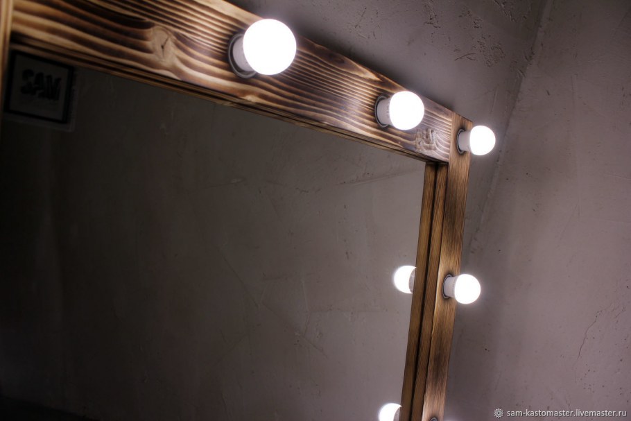 Гримерное зеркало цоколь е14