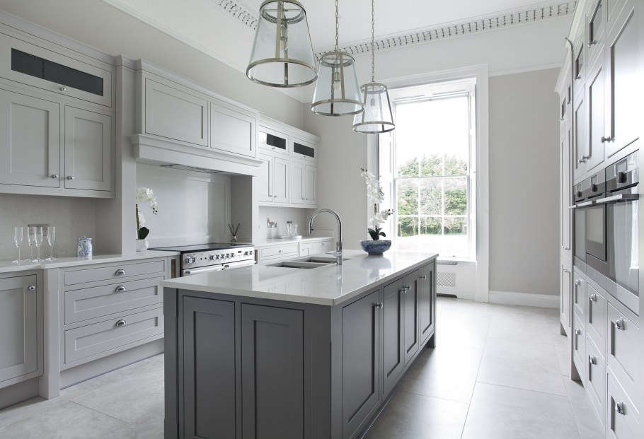 Серый цвет фасада кухни