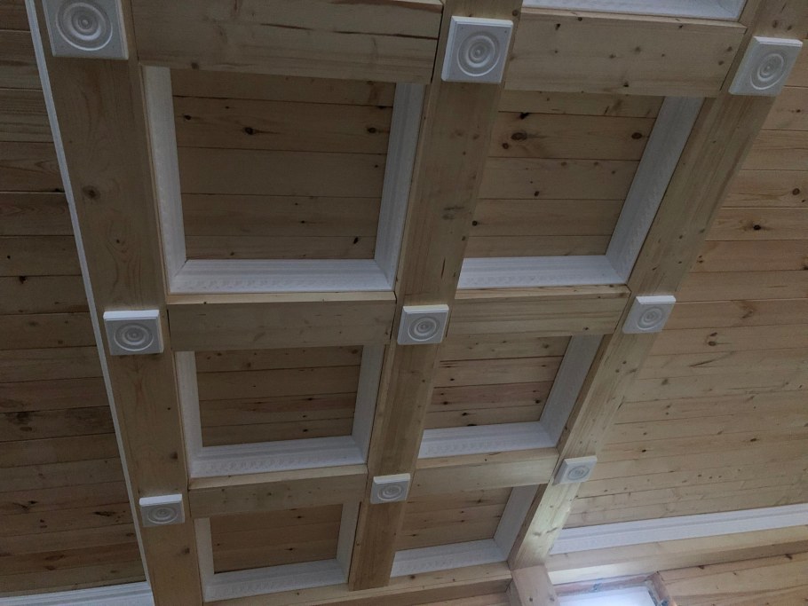 Кессонный потолок сечение