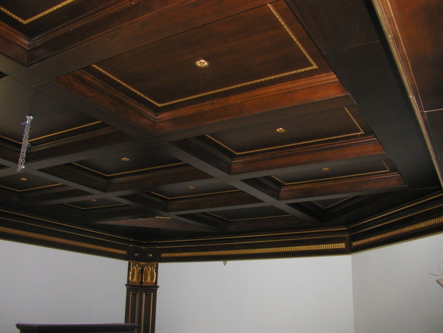 Кессонный потолок Готика