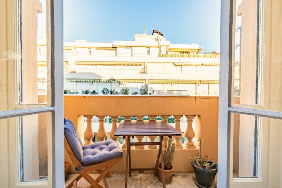 Поселок таунхаусов “Лазурный берег” в Сочи