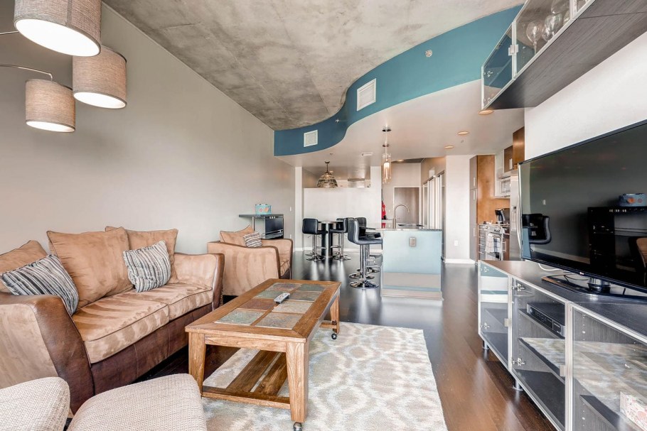 Фактурные потолки в интерьере