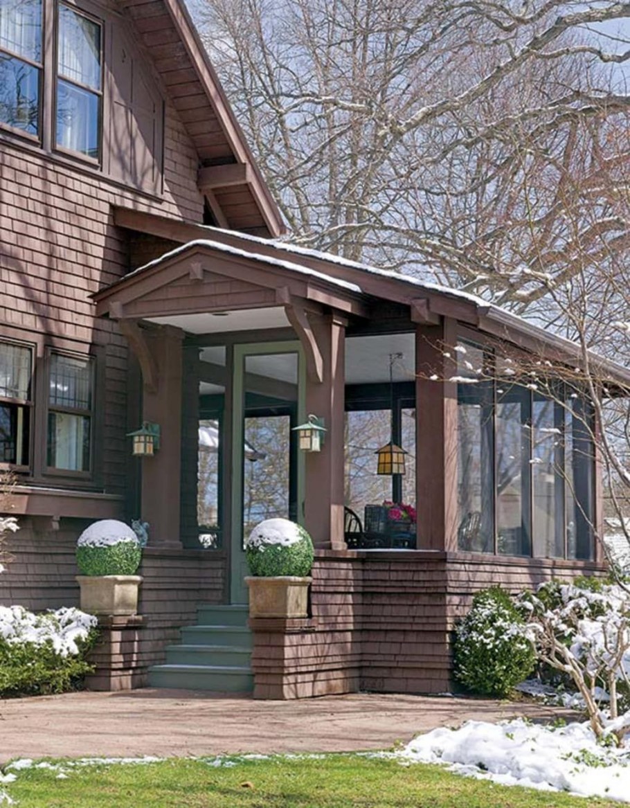 Закрытая веранда пристроенная к дому