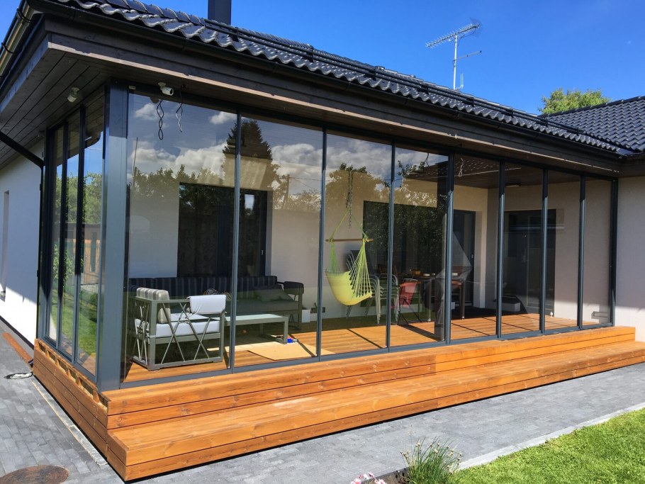 Терраса столовая к дому