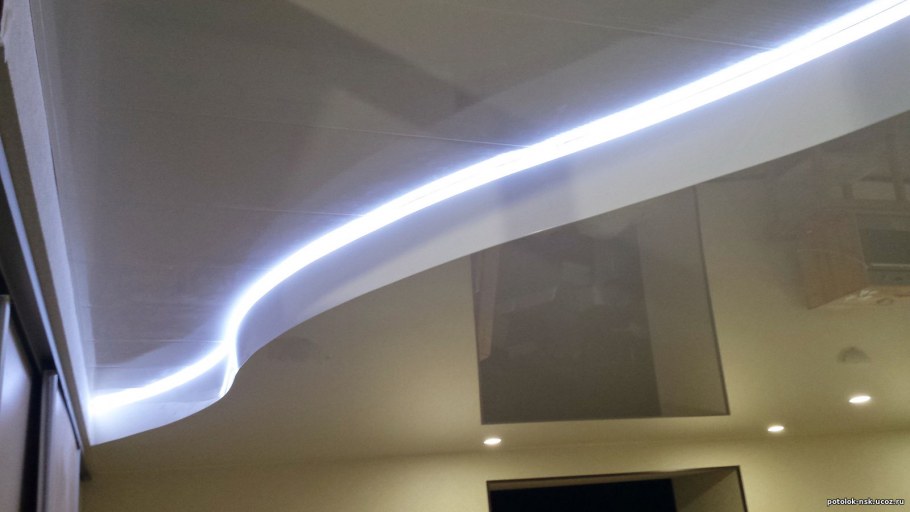 Парящие потолки