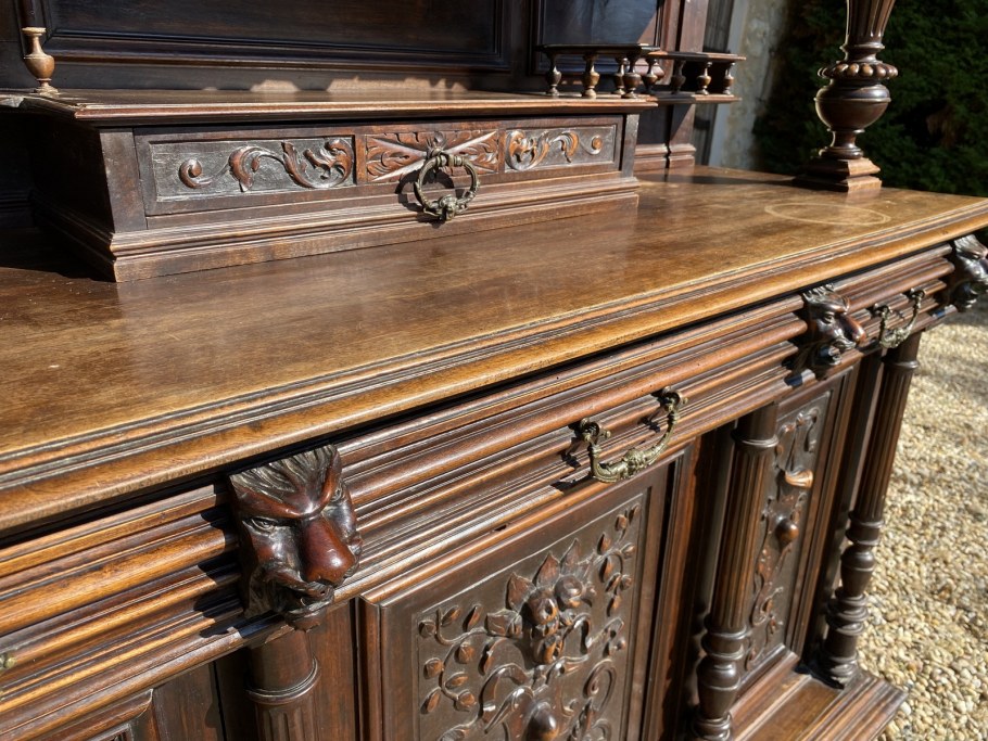 Буфет югендстиль