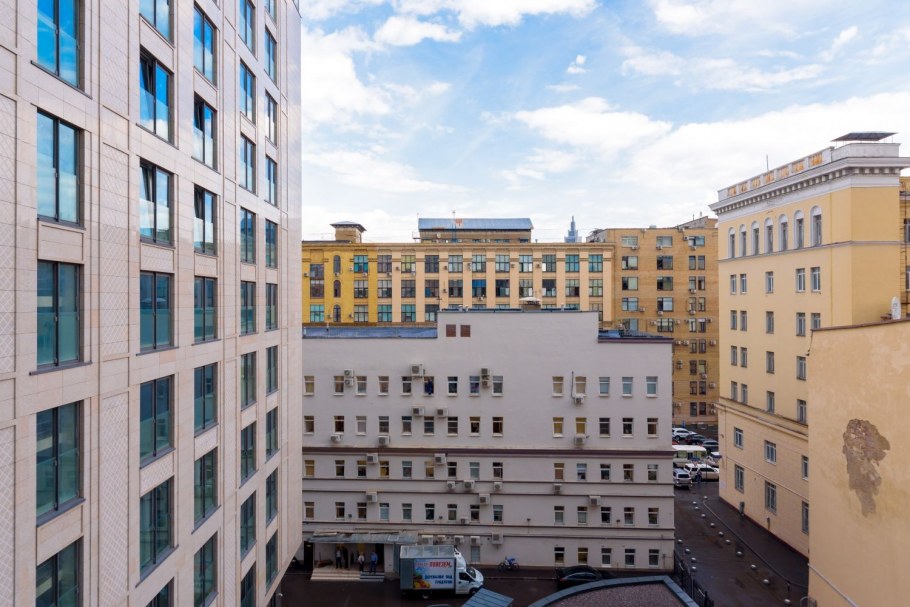 Москва, большая Садовая улица, 5к1