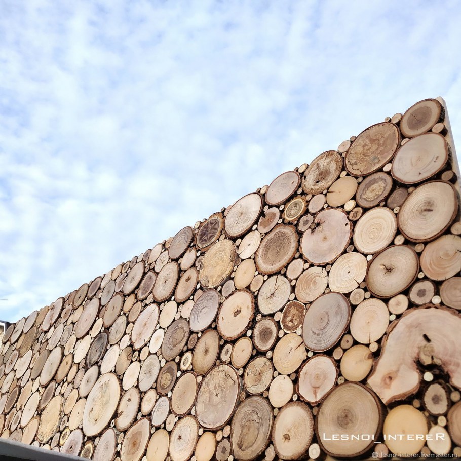 Панно из спилов дерева