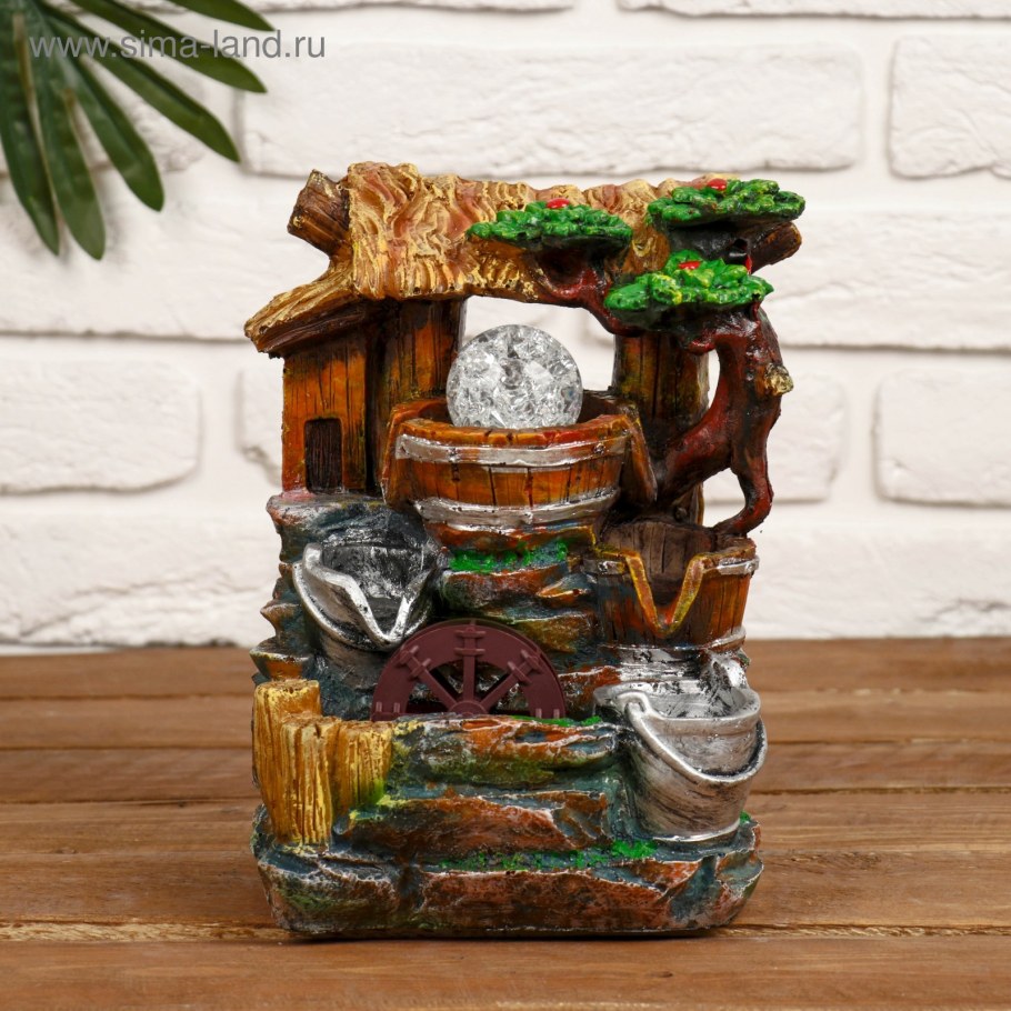 Настольный фонтан из дерева