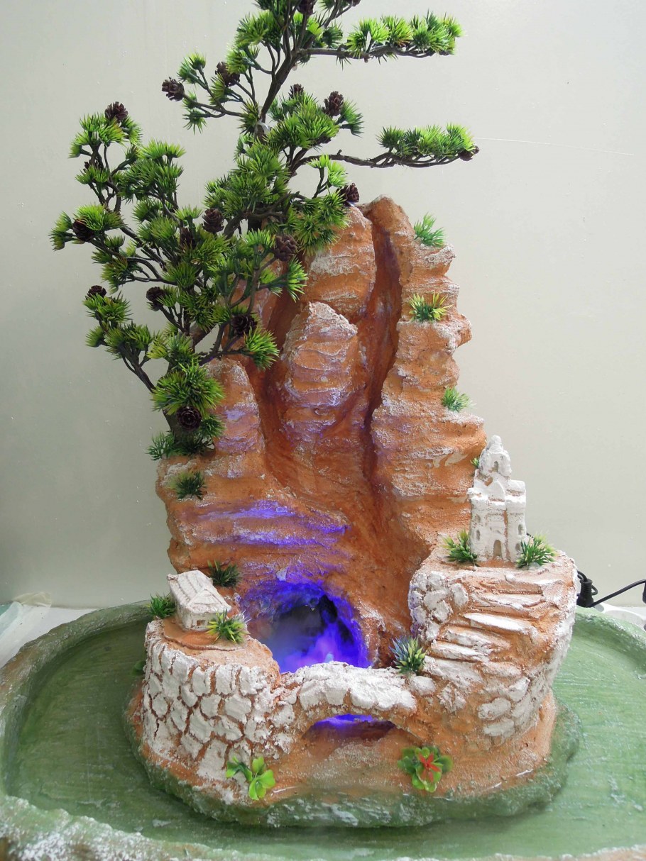 Настольные фонтаны и водопады