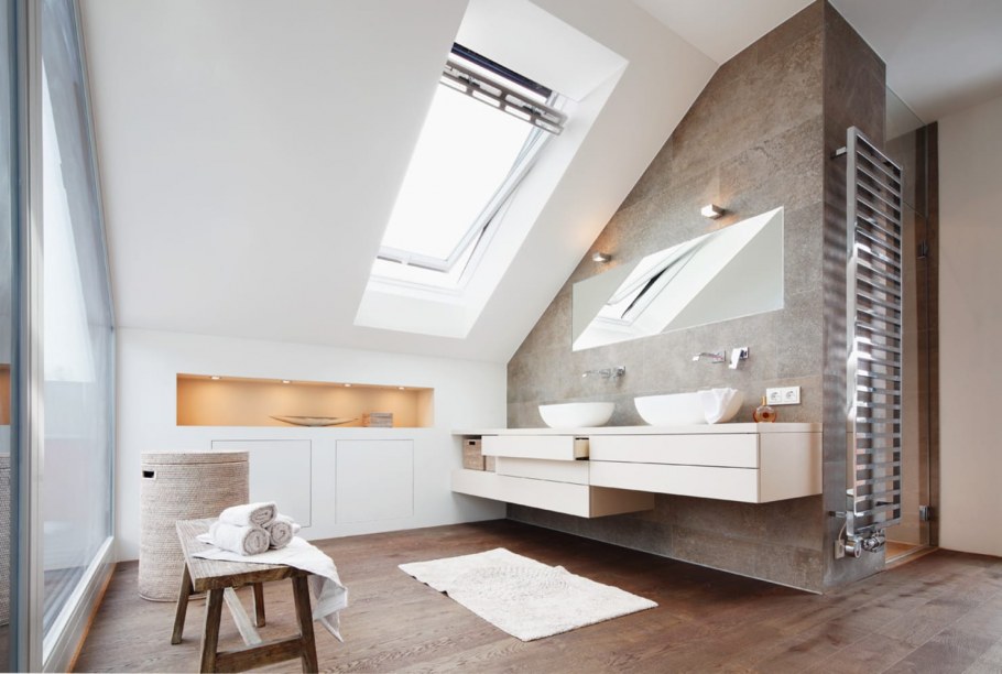 Ванная на мансарде