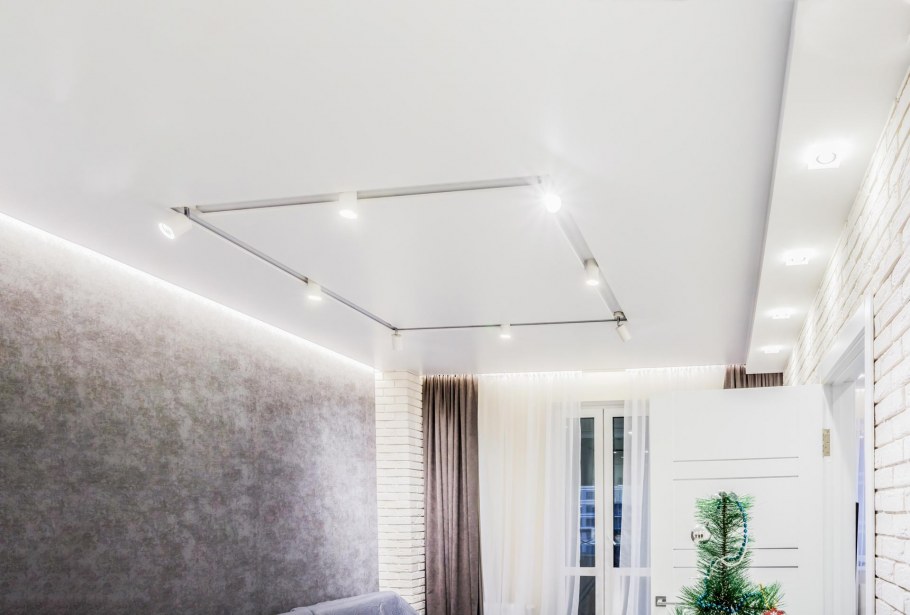 Натяжные потолки