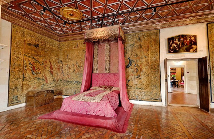 Замок Шенонсо комната пяти Королев