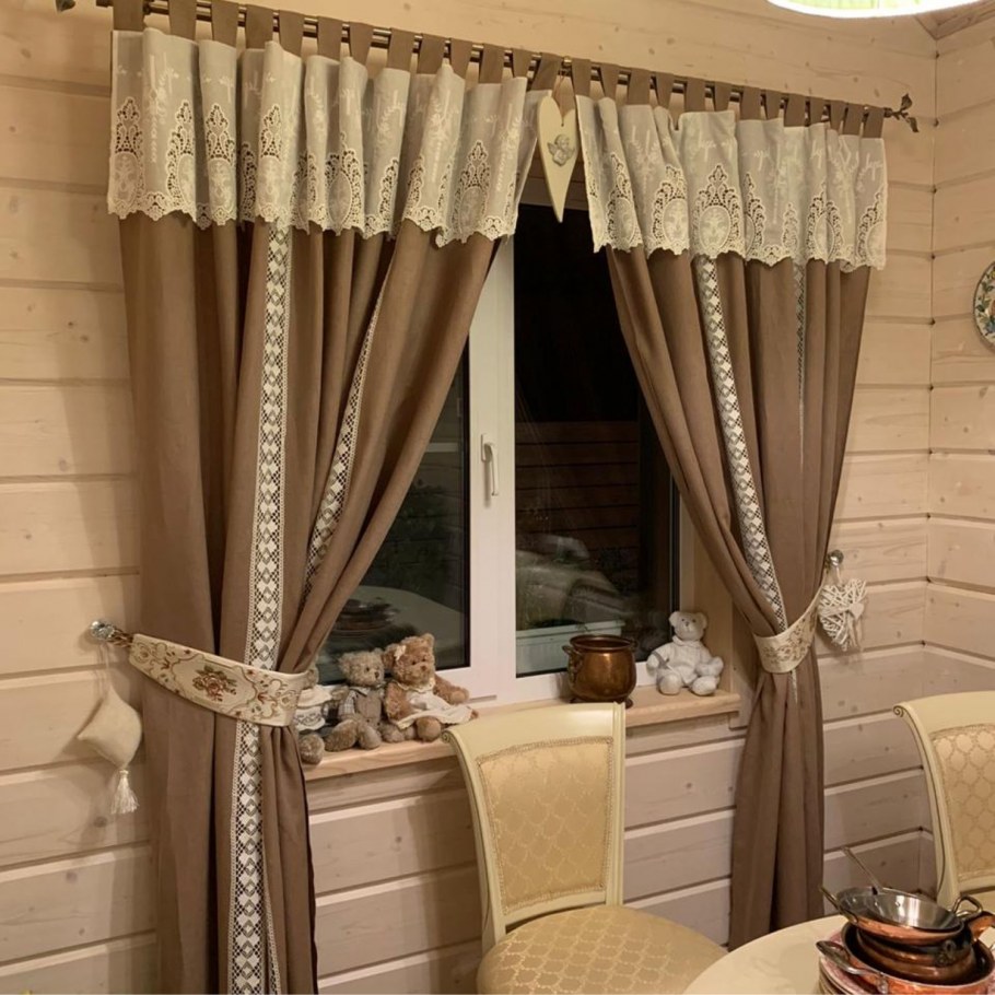 Занавески в баварском стиле