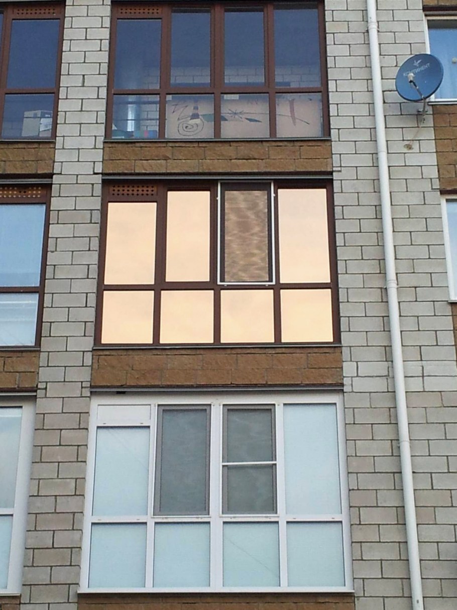 Зеркальная тонировка балкона