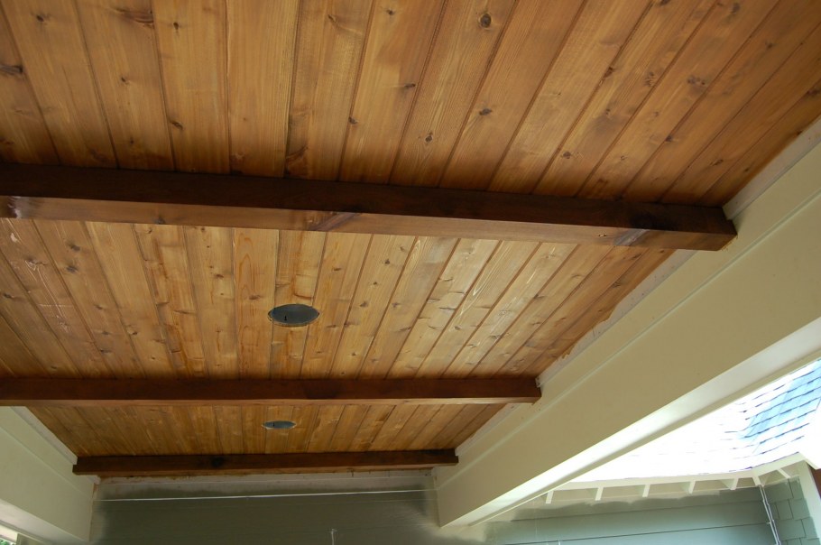 Подшивка потолка вагонкой