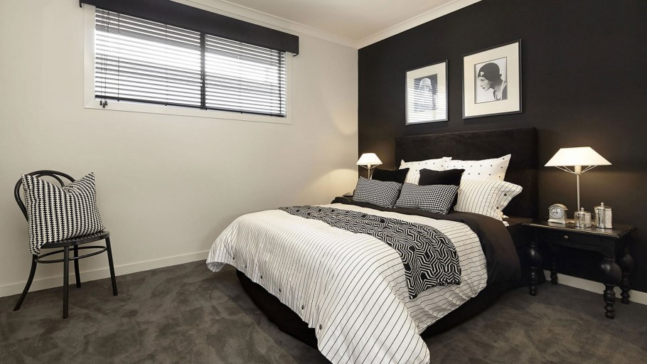 Тотал Блэк интерьер