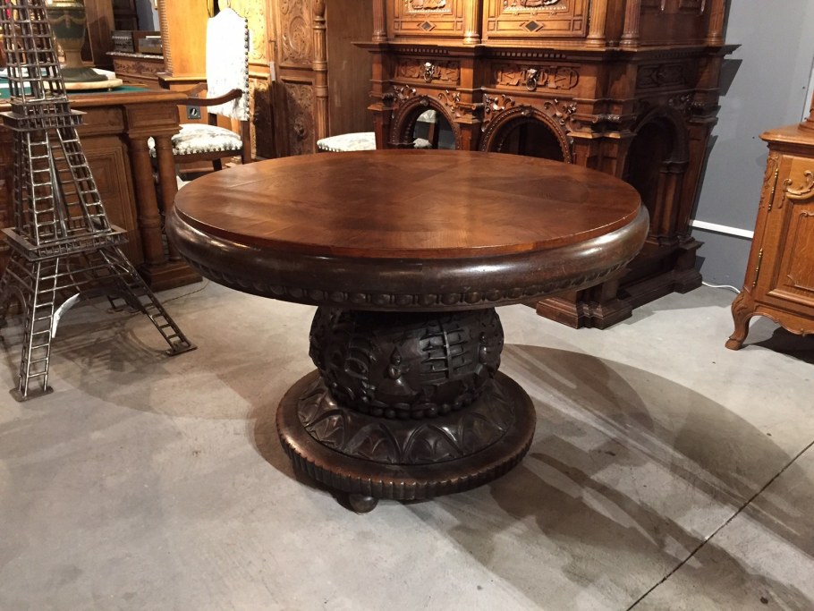 Антикварные вещи мебель