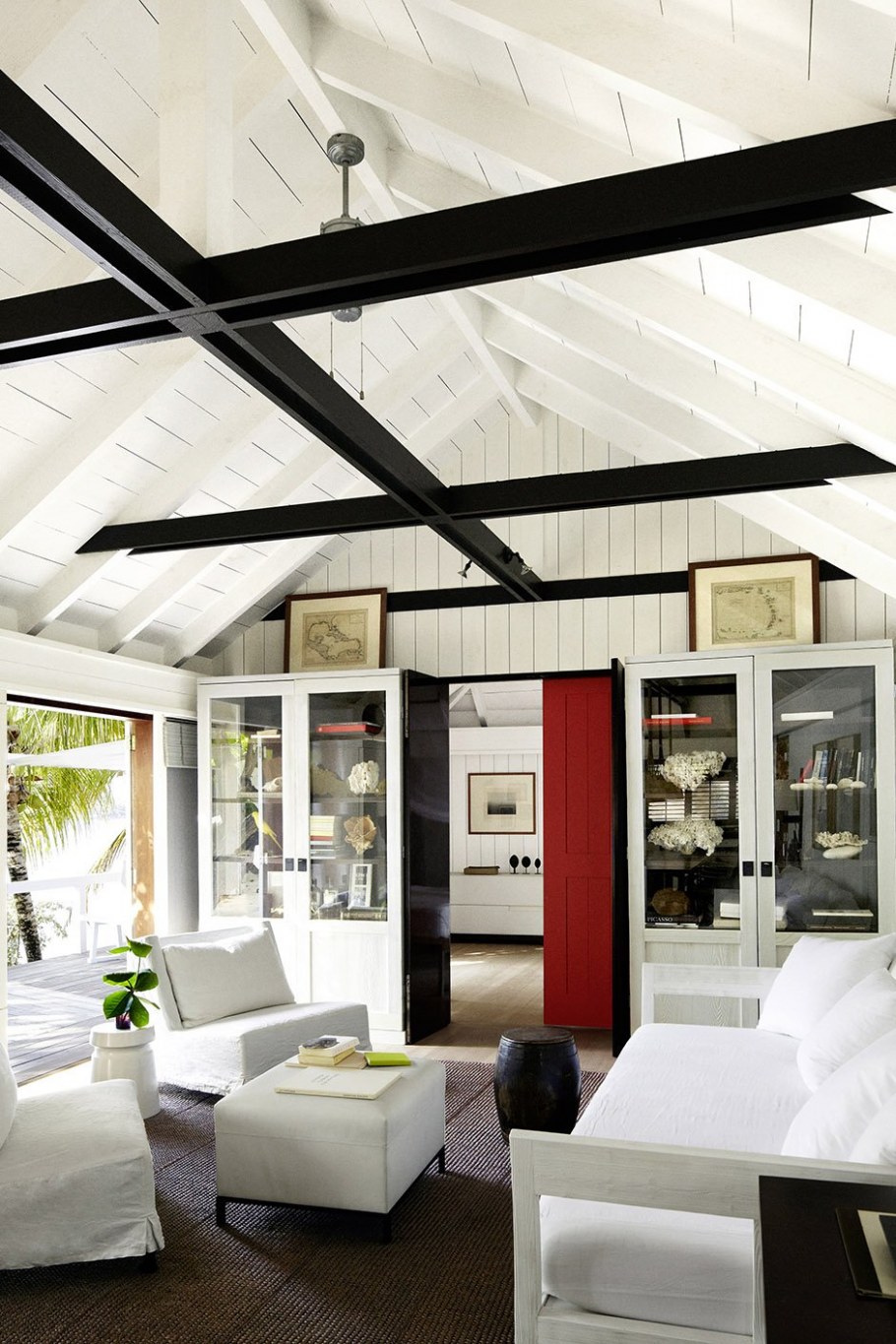 Декоративные балки в интерьере