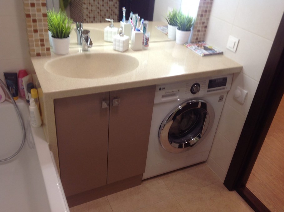 Каменная столешница в ванную под раковину и стиральную