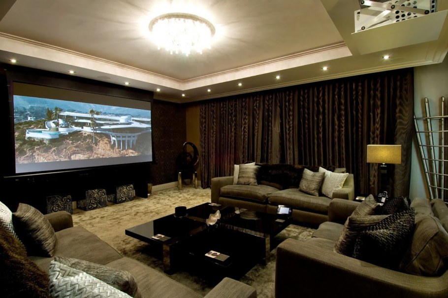 Гостиная с домашним кинотеатром