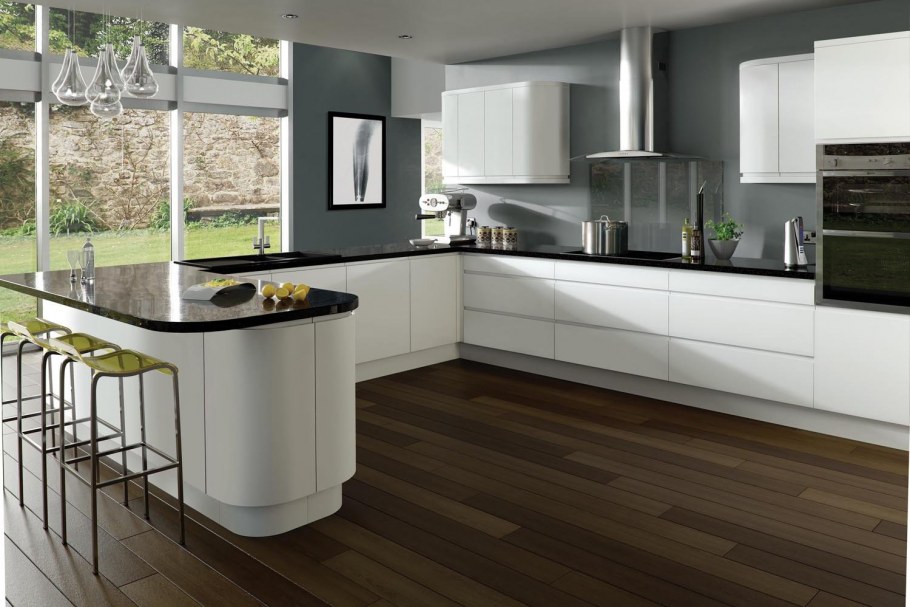 Белые кухни