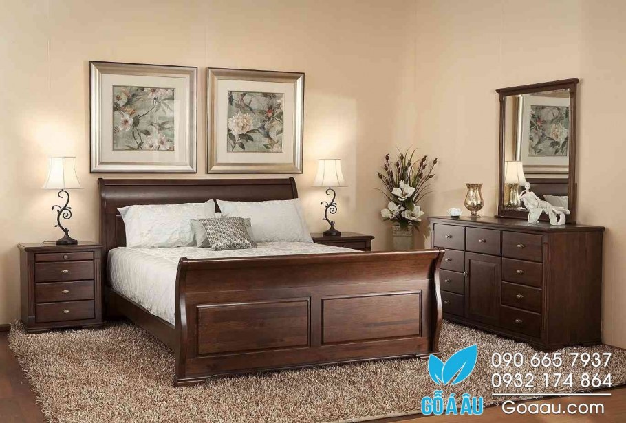 Светло коричневая мебель