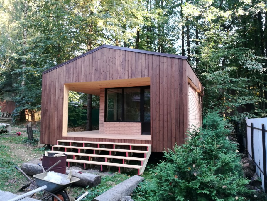 Одноэтажный дом в минималистическом стиле