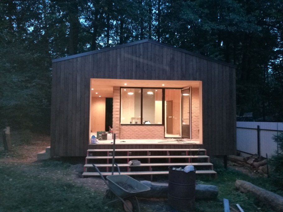 Тини Хаус с односкатной крышей