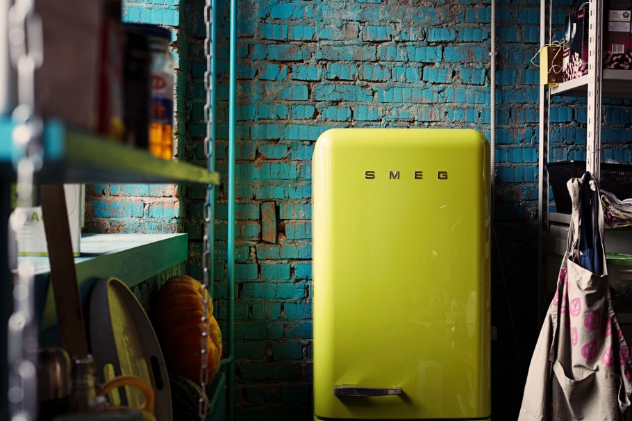 Холодильник Smeg fab32rven1