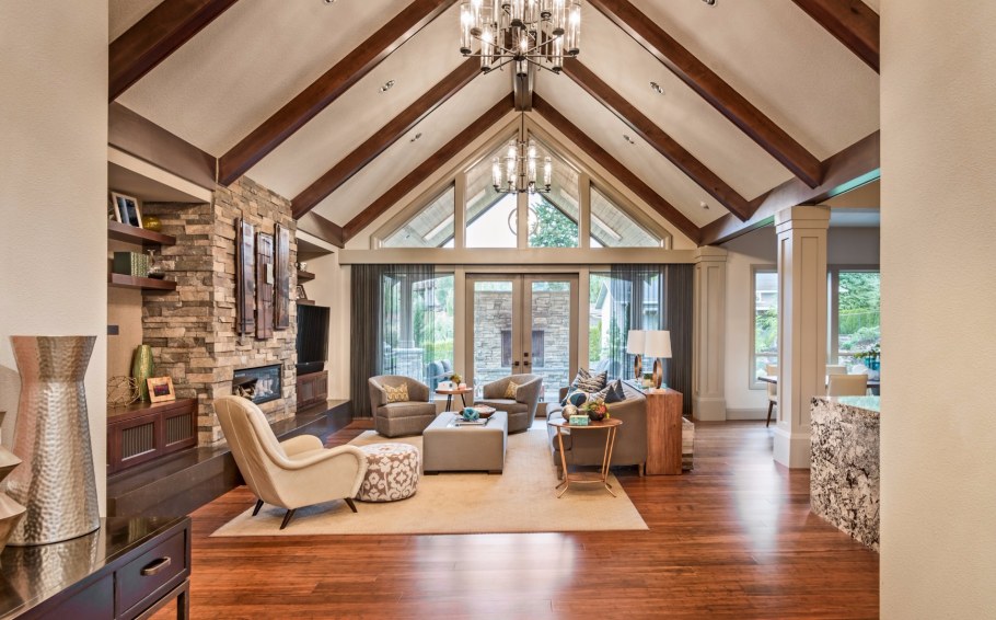 Одноэтажный дом без потолка