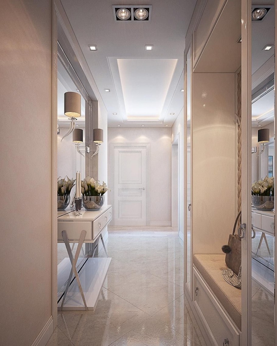 Современная узкая прихожая