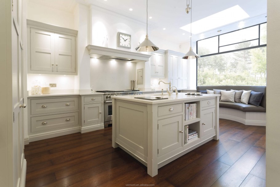 Кухня в английском стиле современная белая