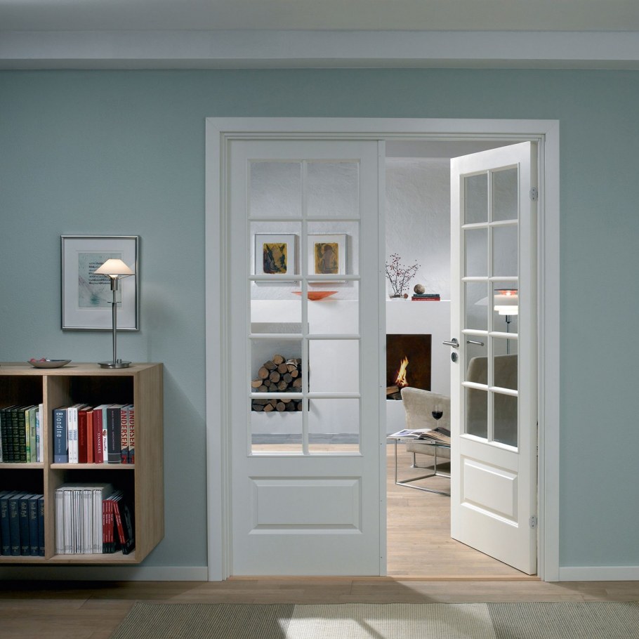 Большие двери в гостиную