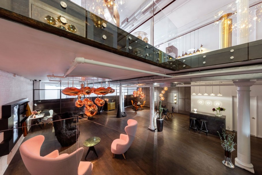 Двухэтажный шоу рум