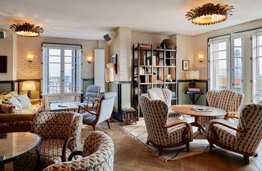 Ресторан в колониальном стиле