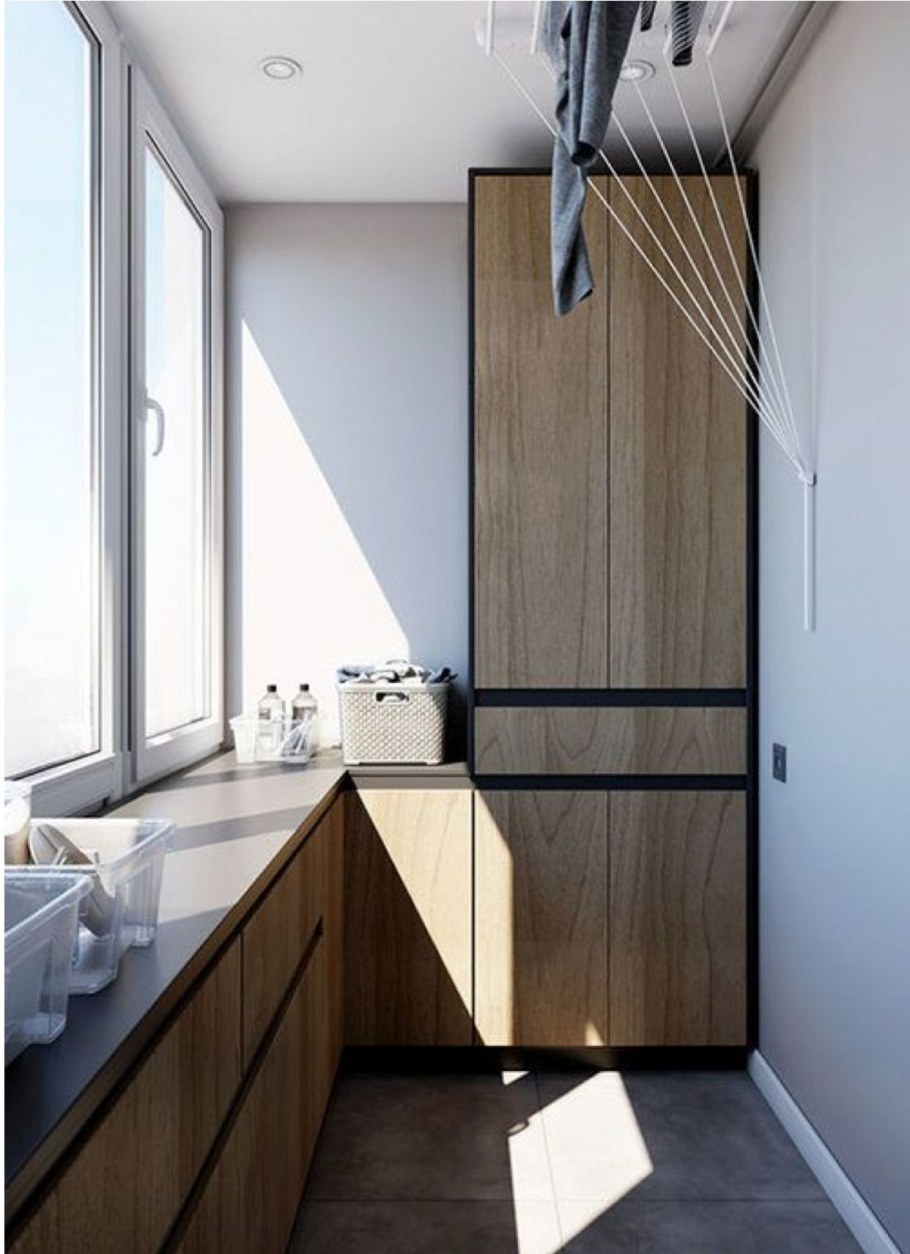 Дизайнерский шкаф на балкон