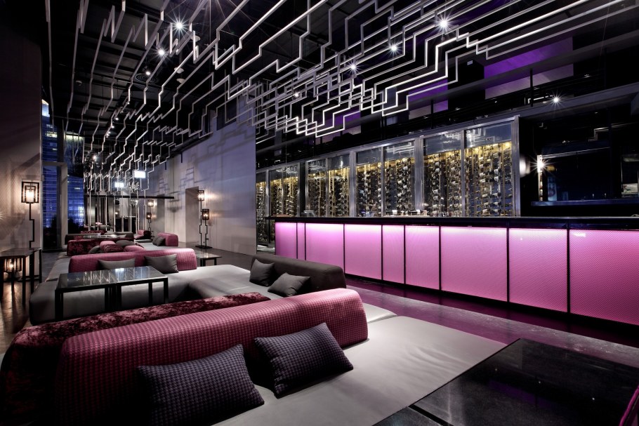 Общественный интерьер бар