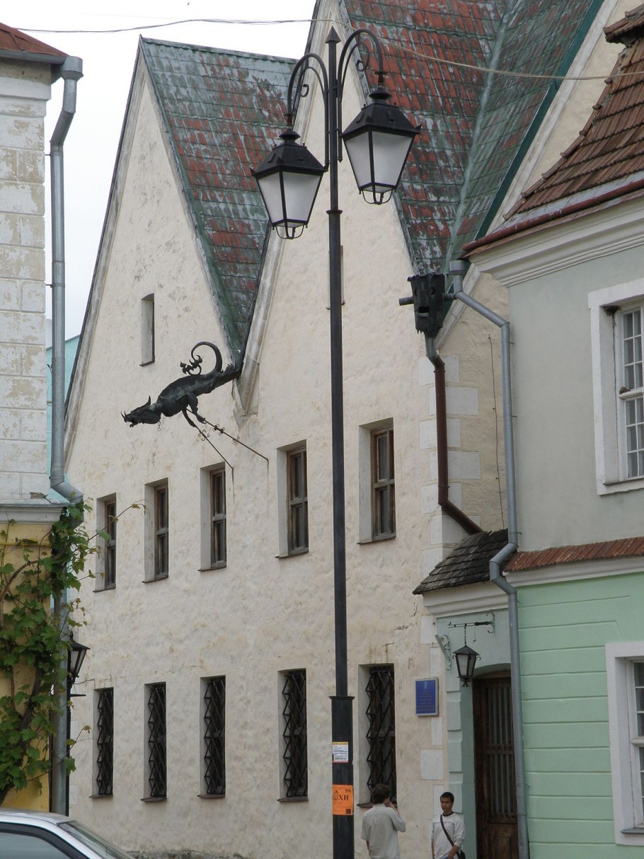 Щипцы в архитектуре