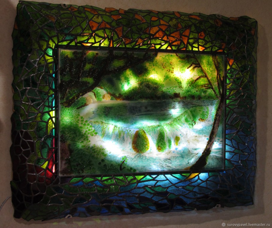 Панно из стекла