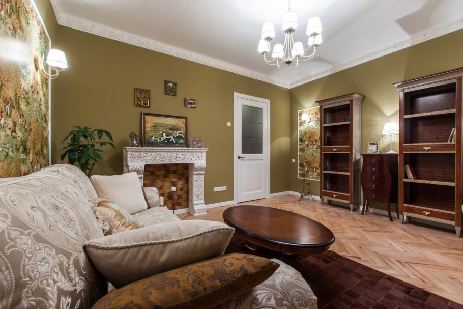 Оливковые стены в гостиной