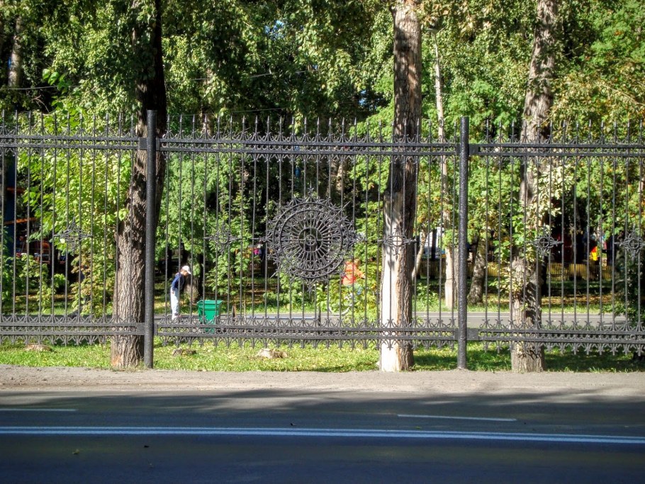 Широкий тротуар