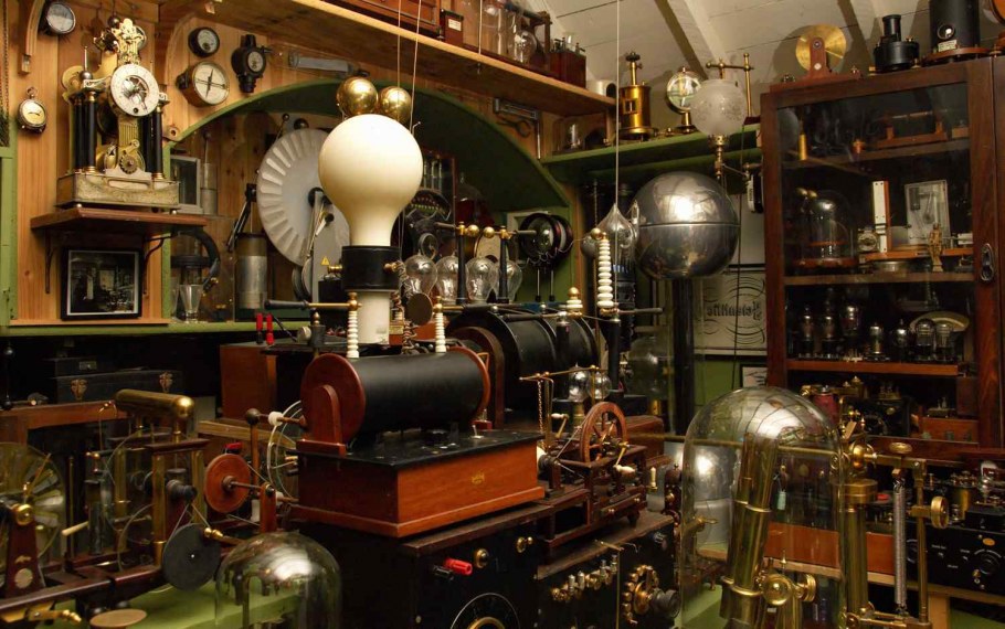 Интерьер в стиле дизельпанк