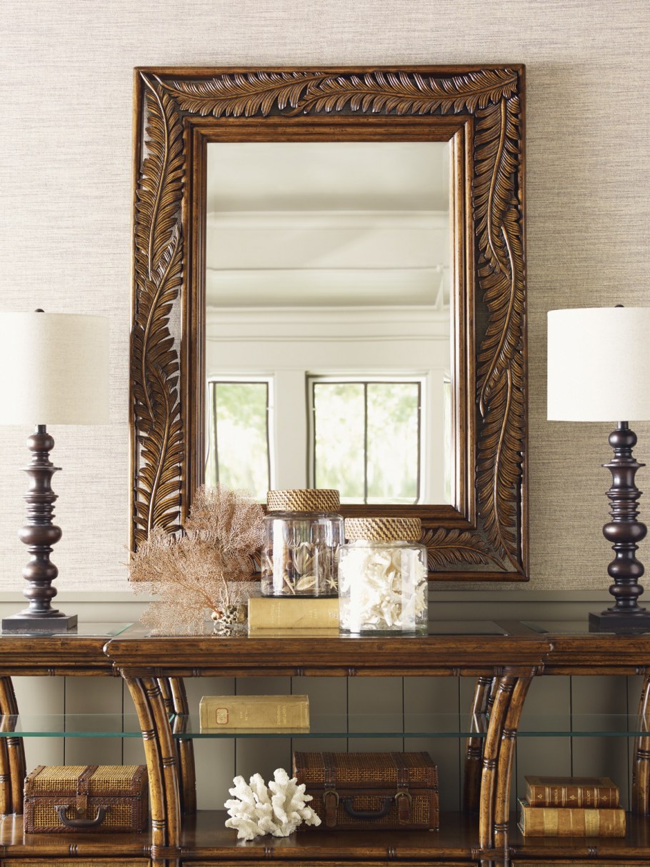 Зеркало в интерьере Люкс