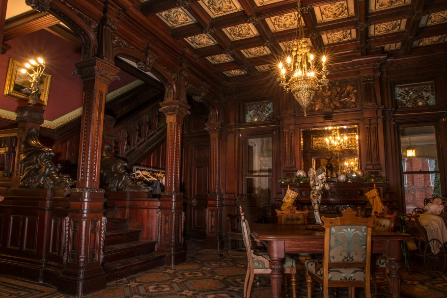 Особняк Тюдор Готика