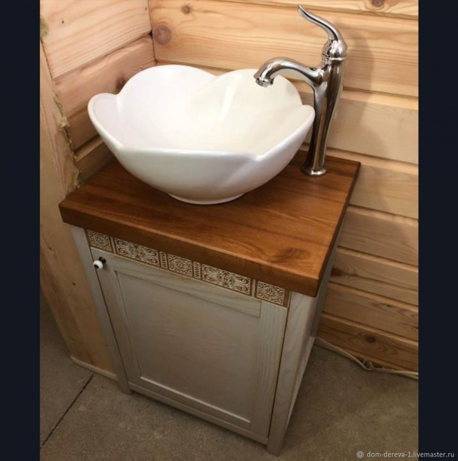 Раковина с тумбой в дом