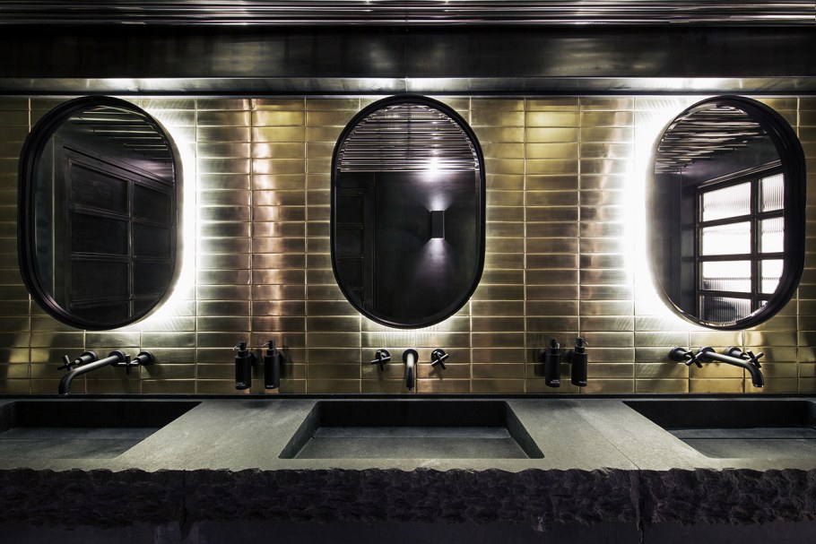 Туалет в ресторане дизайн